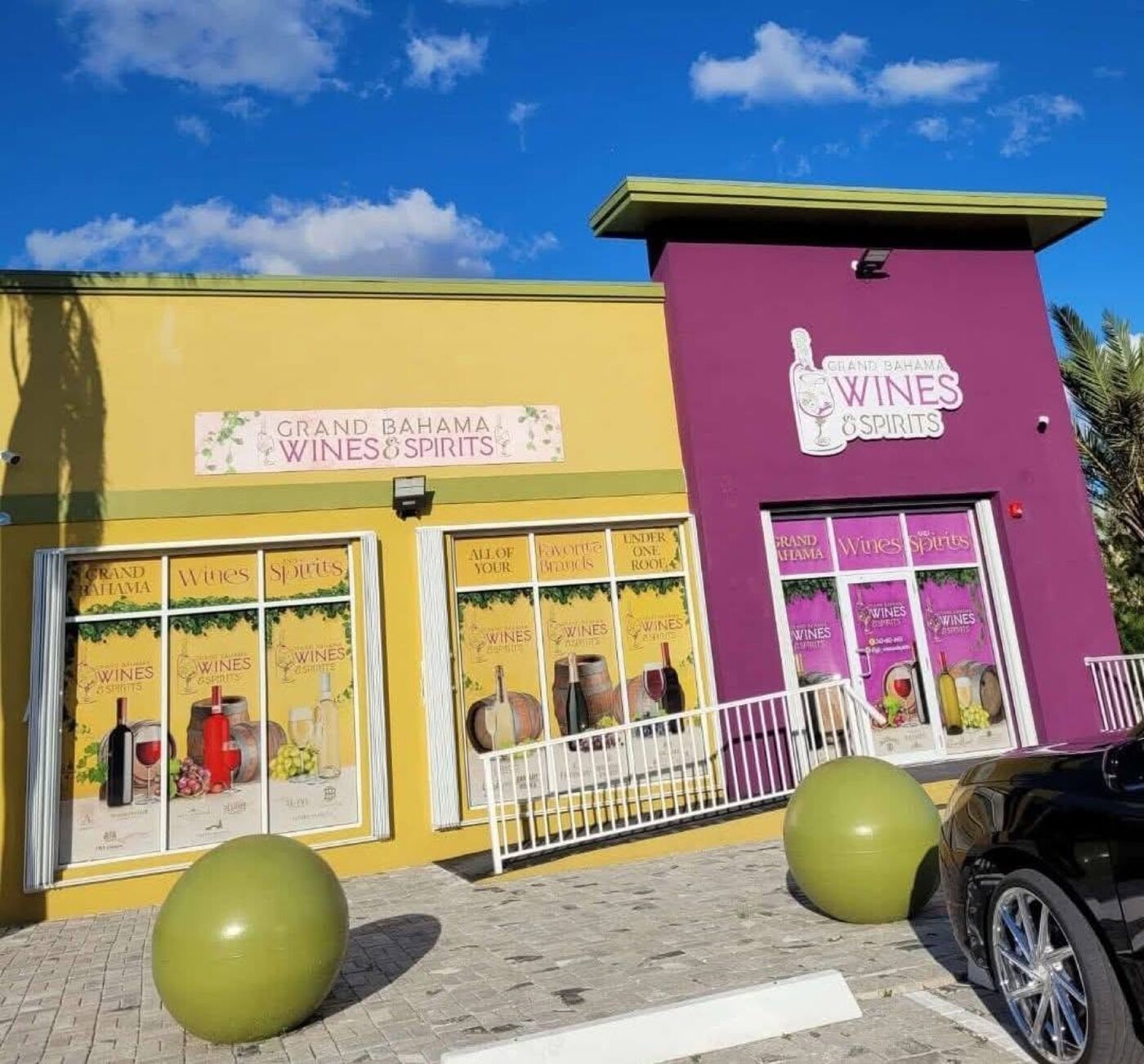 Locals enjoying tastings at Grand Bahama Wines & Spirits